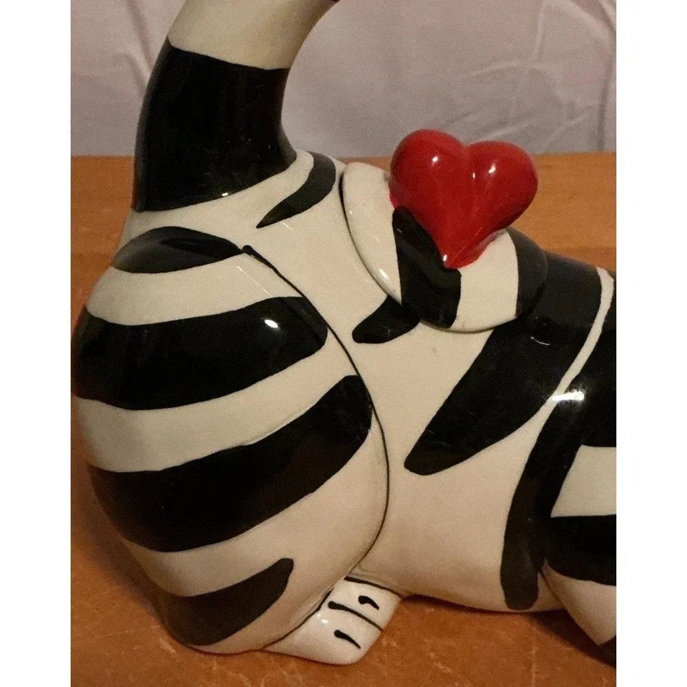 Blue Sky Teapot Clancy Hearts Black White Striped Cat Teapot Bird Hearts Signed